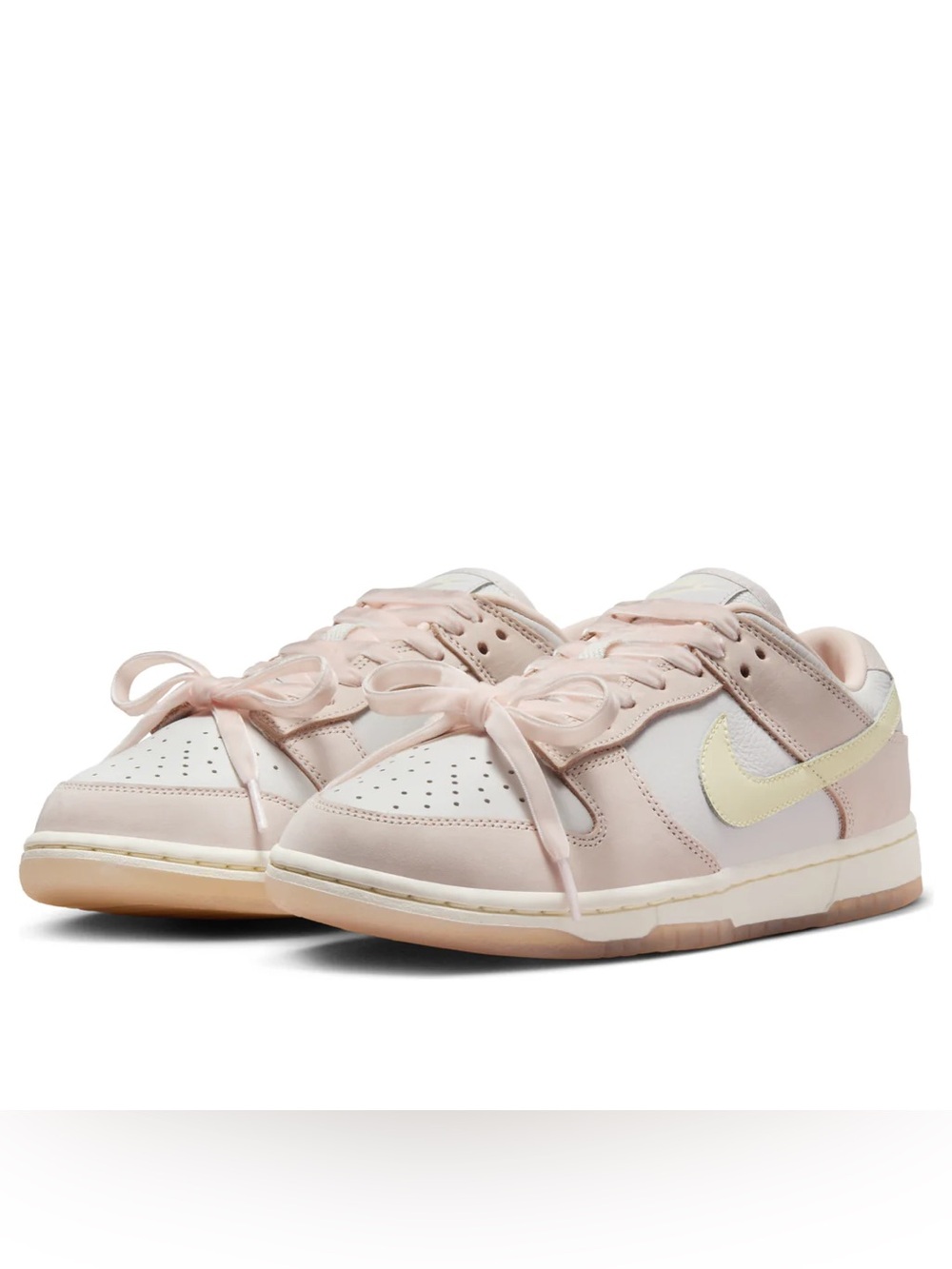 Nike Dunk Low NWT size 7.5